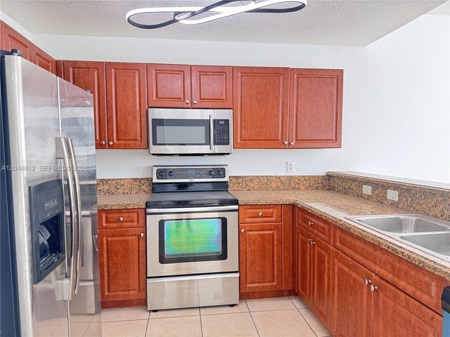 11102 NW 83rd Street 203, Doral, FL 33178