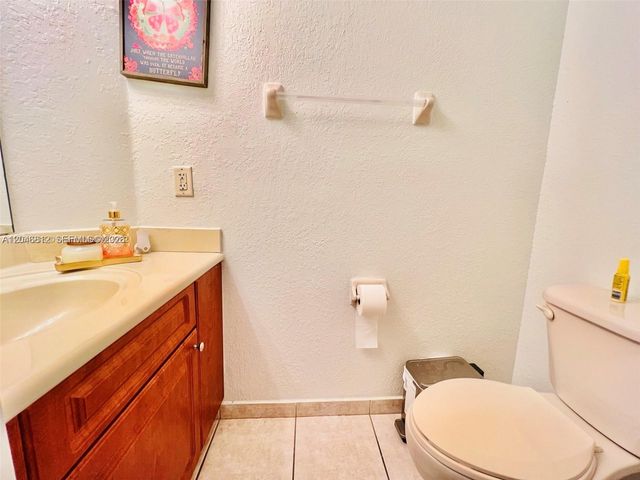 11102 NW 83rd Street 203, Doral, FL 33178