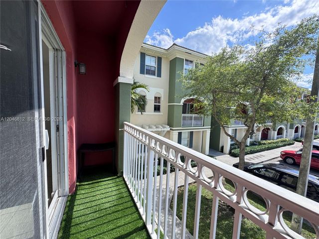 11102 NW 83rd Street 203, Doral, FL 33178