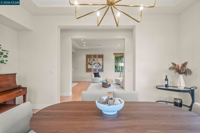 135 Diablo Ranch Court, Danville, CA 94506