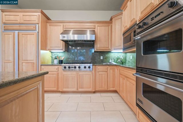 135 Diablo Ranch Court, Danville, CA 94506