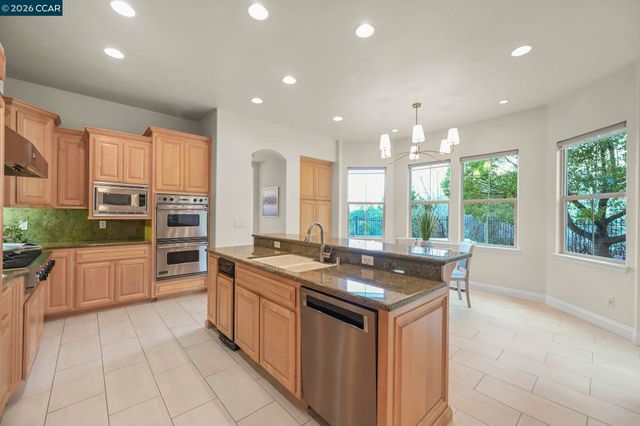 135 Diablo Ranch Court, Danville, CA 94506