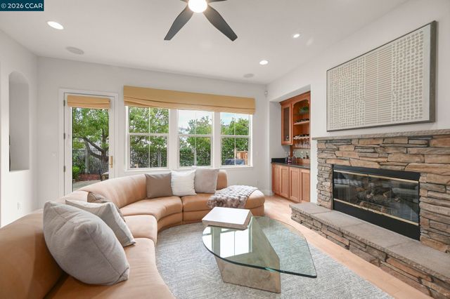 135 Diablo Ranch Court, Danville, CA 94506