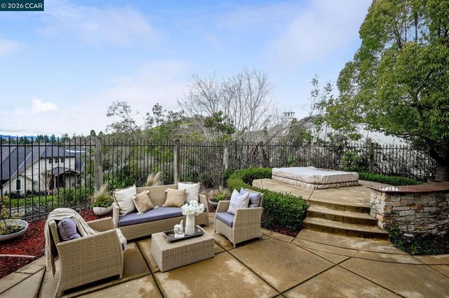 135 Diablo Ranch Court, Danville, CA 94506