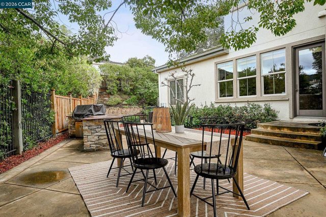 135 Diablo Ranch Court, Danville, CA 94506