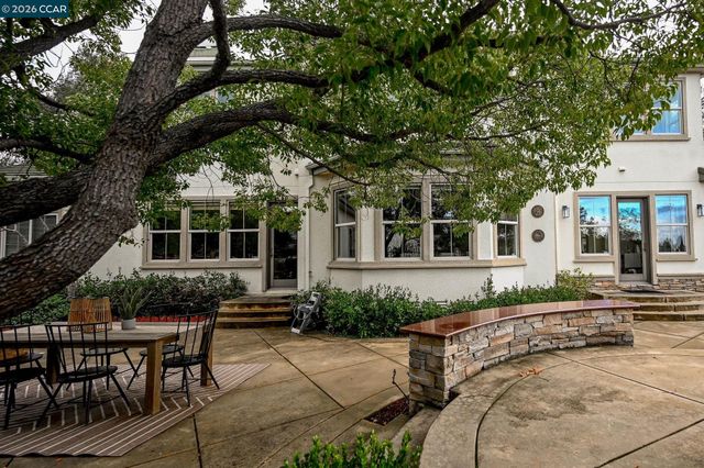 135 Diablo Ranch Court, Danville, CA 94506