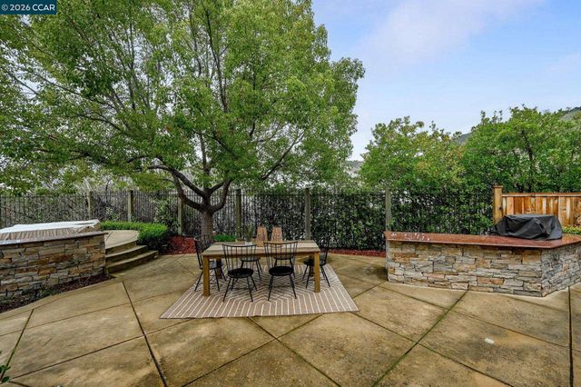 135 Diablo Ranch Court, Danville, CA 94506