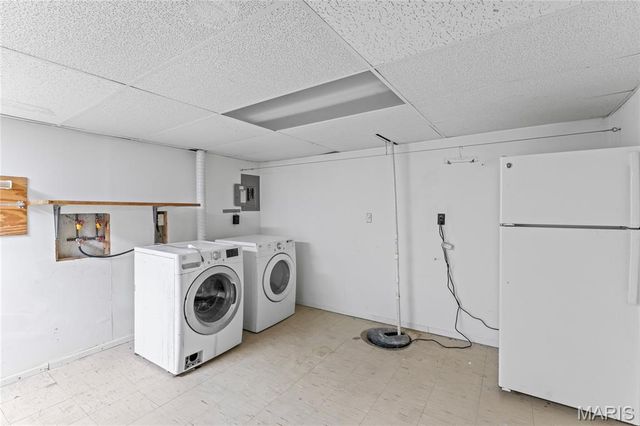 3709 Candlewyck Club Drive A, Florissant, MO 63034