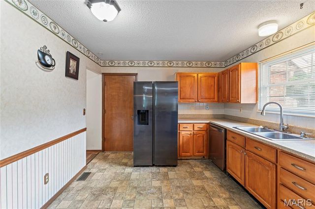 3709 Candlewyck Club Drive A, Florissant, MO 63034