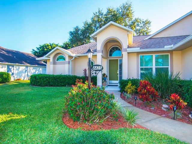 4425 12th Mnr SW, Vero Beach, FL 32968