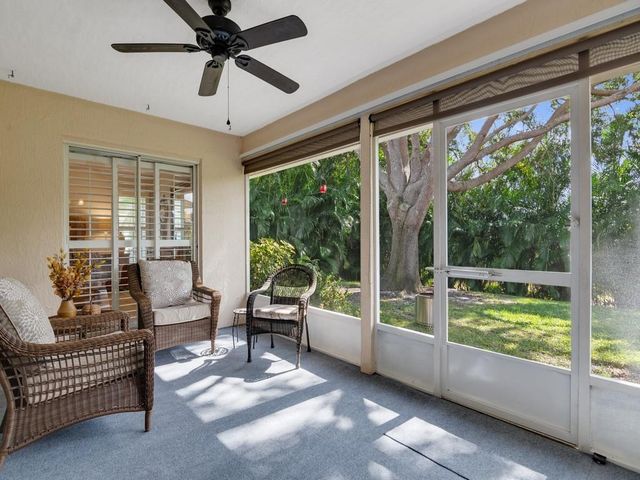 4425 12th Mnr SW, Vero Beach, FL 32968