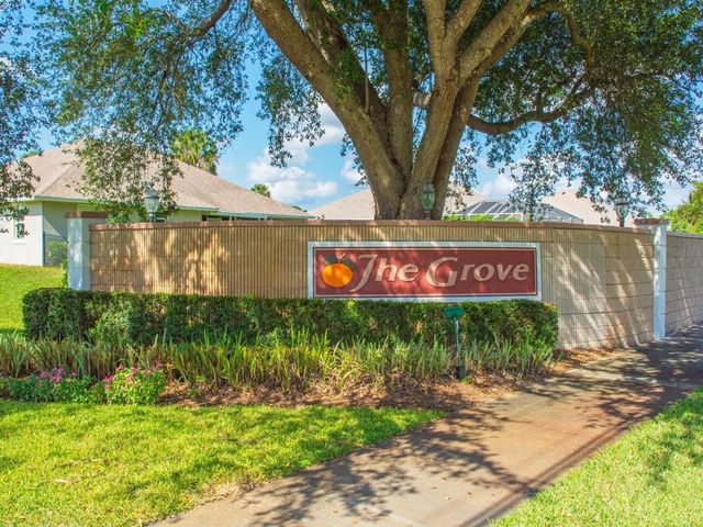 4425 12th Mnr SW, Vero Beach, FL 32968