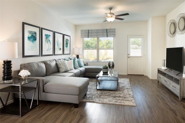 3285 Everett ST, Kyle, TX 78640