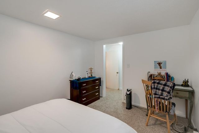 4005 W 44th Street C, Edina, MN 55424