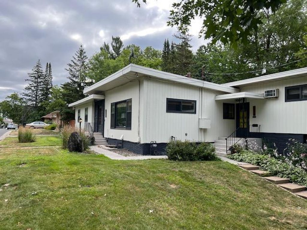 4005 W 44th Street C, Edina, MN 55424