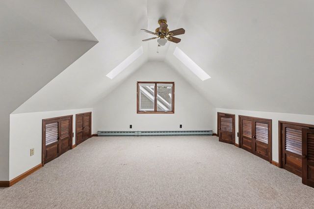 225 Lagoon Beach Drive, Bay City, MI 48706