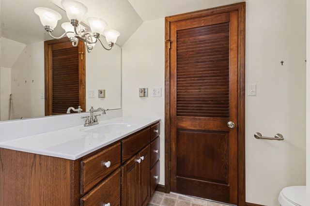 225 Lagoon Beach Drive, Bay City, MI 48706