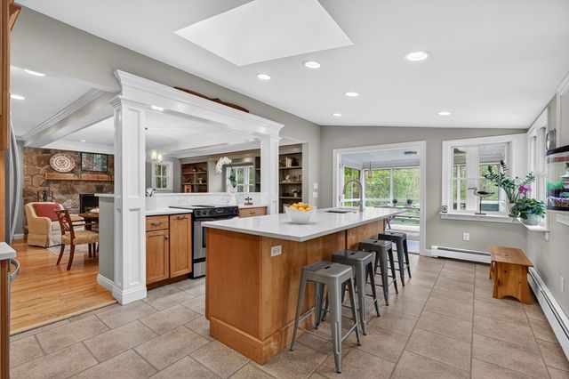 14 Ballardvale Rd, Andover, MA 01810