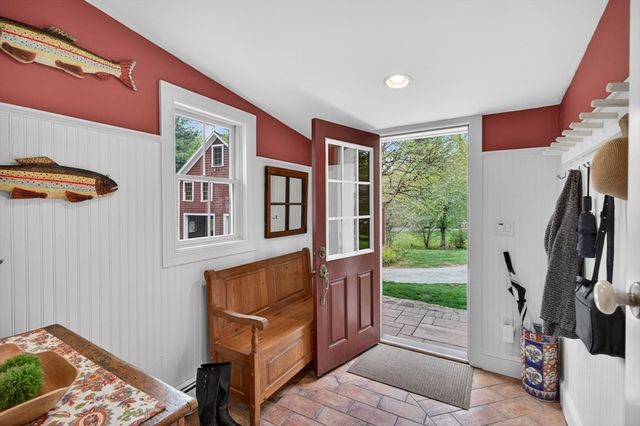 14 Ballardvale Rd, Andover, MA 01810