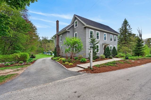 14 Ballardvale Rd, Andover, MA 01810