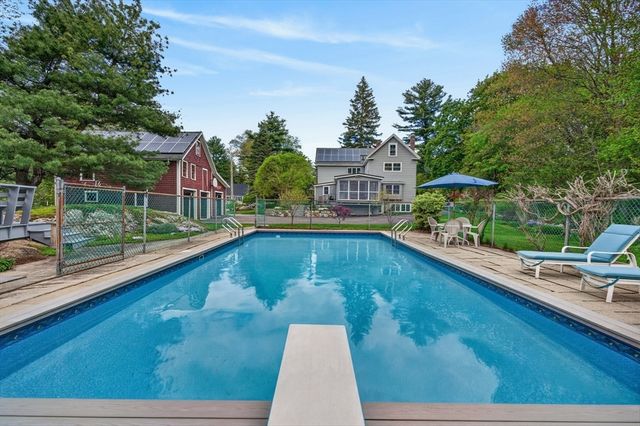 14 Ballardvale Rd, Andover, MA 01810