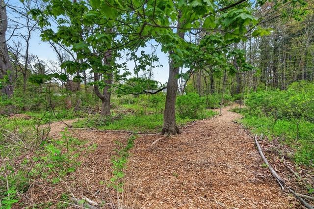 14 Ballardvale Rd, Andover, MA 01810