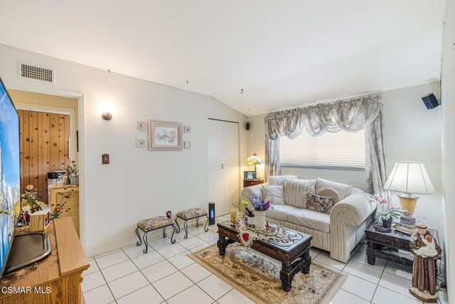 2991 Theresa Drive, Newbury Park, CA 91320