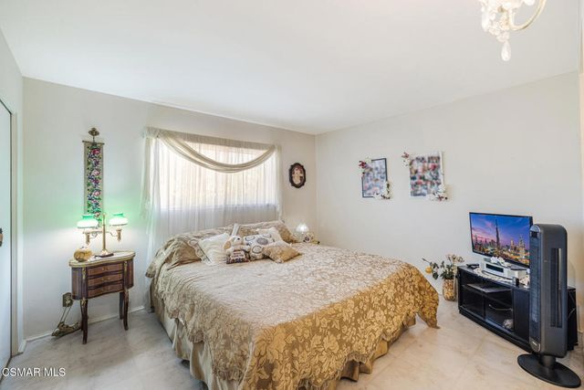 2991 Theresa Drive, Newbury Park, CA 91320