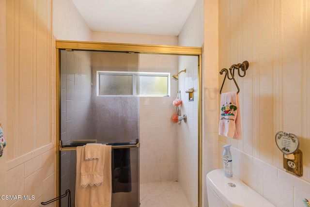 2991 Theresa Drive, Newbury Park, CA 91320