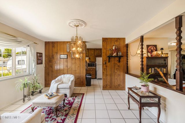 2991 Theresa Drive, Newbury Park, CA 91320