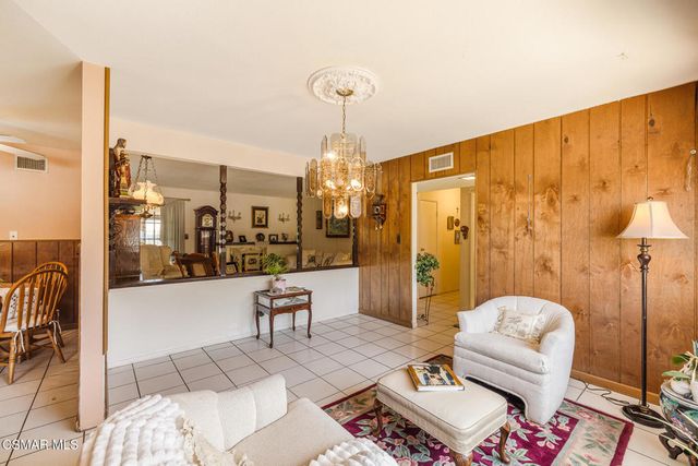 2991 Theresa Drive, Newbury Park, CA 91320