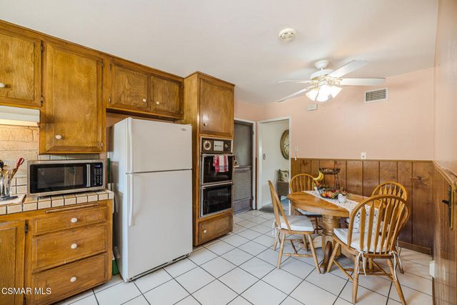 2991 Theresa Drive, Newbury Park, CA 91320