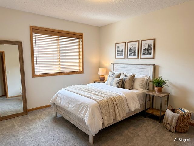 6811 York Place N 4, Brooklyn Center, MN 55429