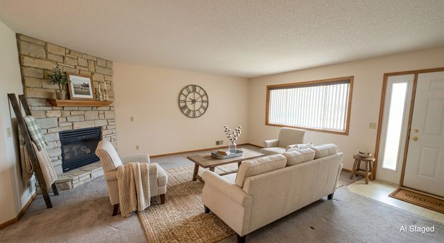 6811 York Place N 4, Brooklyn Center, MN 55429