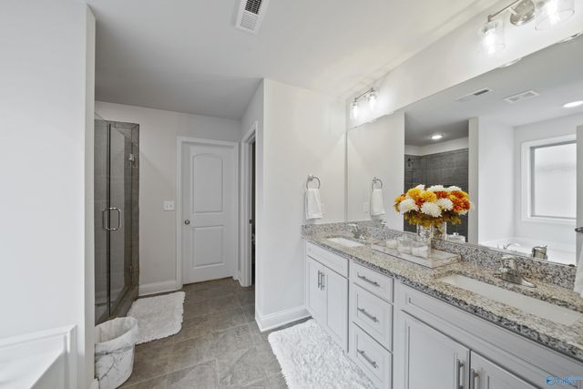 6077 Thorntons Way Circle, Huntsville, AL 35810