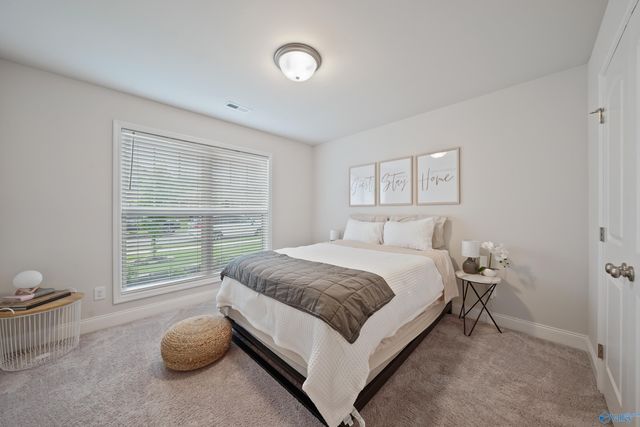 6077 Thorntons Way Circle, Huntsville, AL 35810