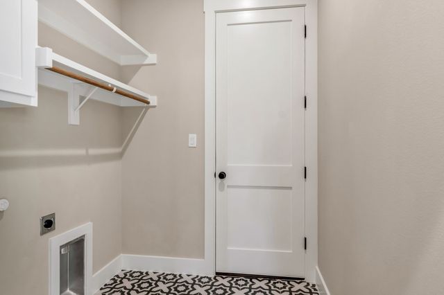 207 W 7th Street, Justin, TX 76247