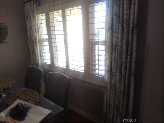 2035 W 71st, Los Angeles, CA 90047