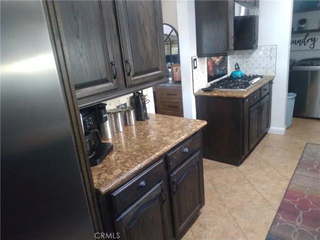 2035 W 71st, Los Angeles, CA 90047