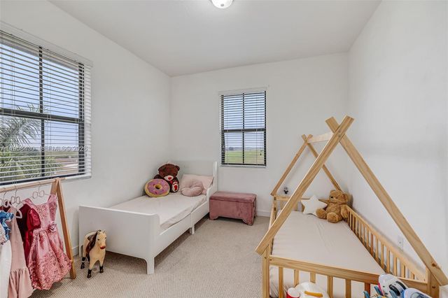 15500 SW 136th St 202, Miami, FL 33196