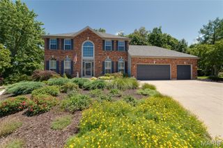 226 Muirfield Woods Court, St Charles, MO 63304