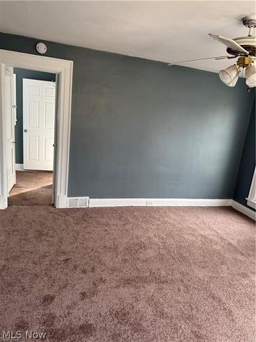 1854 Hastings Avenue, Cleveland, OH 44112
