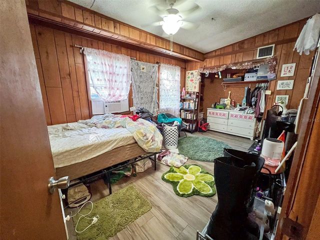 630 NW 36TH STREET, Gainesville, FL 32607