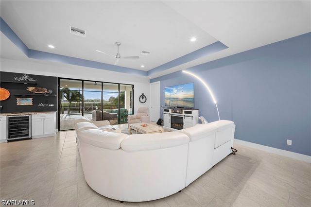3213 NW 9th ST, Cape Coral, FL 33993