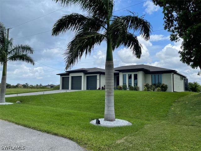 3213 NW 9th ST, Cape Coral, FL 33993