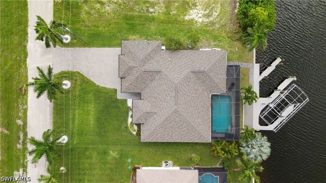 3213 NW 9th ST, Cape Coral, FL 33993
