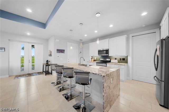 3213 NW 9th ST, Cape Coral, FL 33993