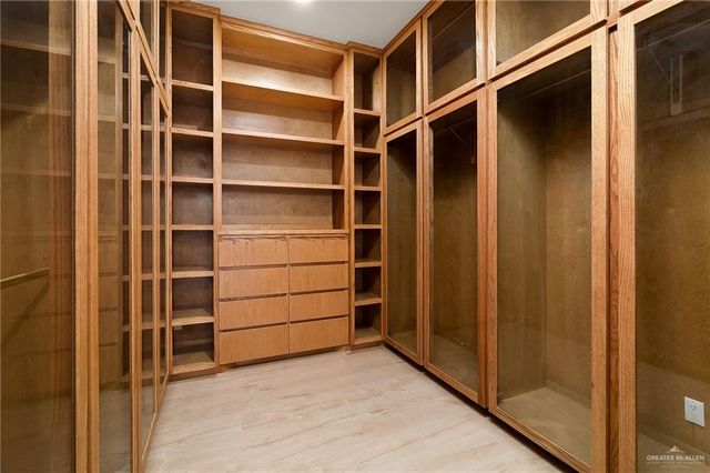 1704 S Middleton Street, Edinburg, TX 78539