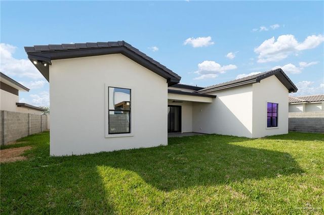 1704 S Middleton Street, Edinburg, TX 78539