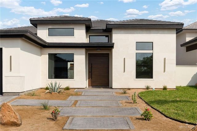 1704 S Middleton Street, Edinburg, TX 78539